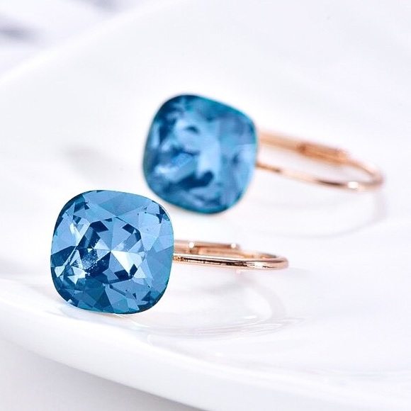 GlitzBlitz Boutique Jewelry - Any 2/$20! Gold/Baby Blue Crystal Earrings
